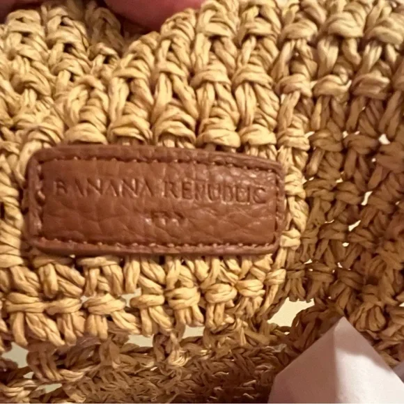 🆕- Banana Republic- Handwoven Tote Bag - Picture 5 of 6